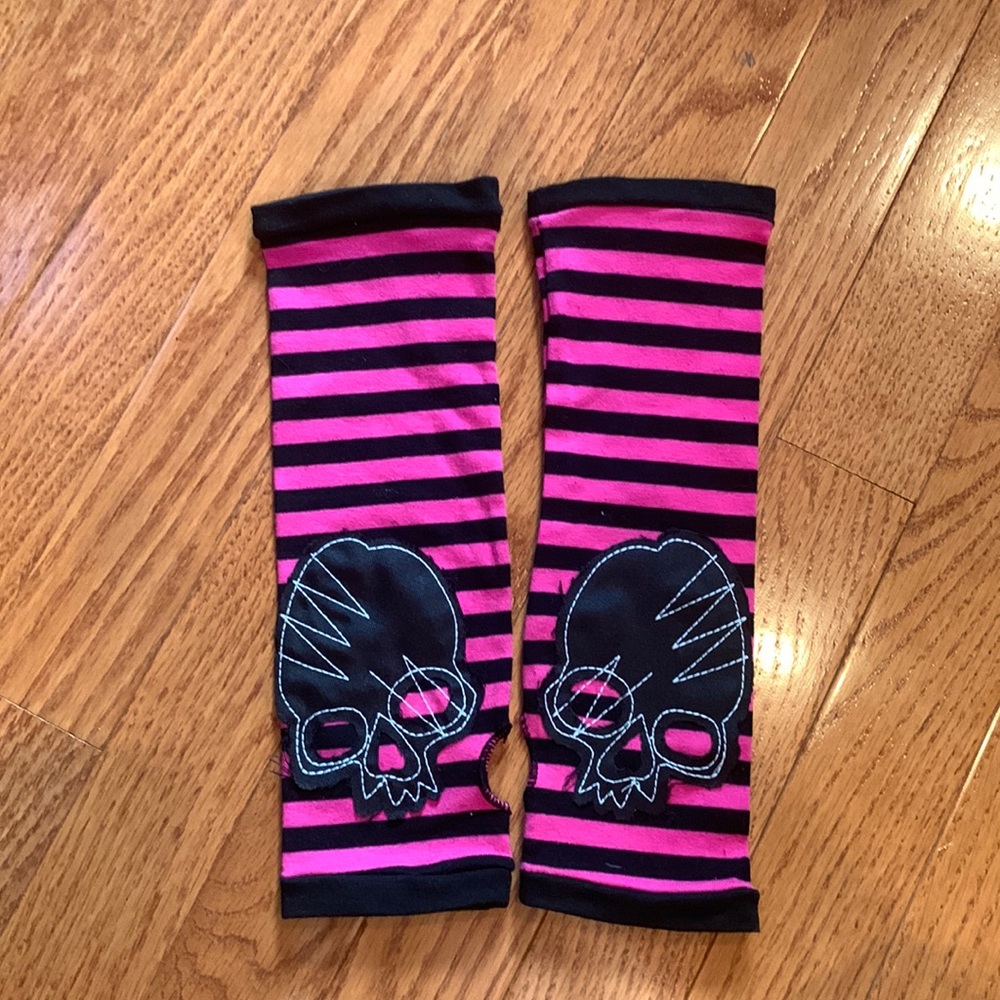 Black and Pink Striped Armwarmers